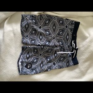 Boys quicksilver stretchy board shorts